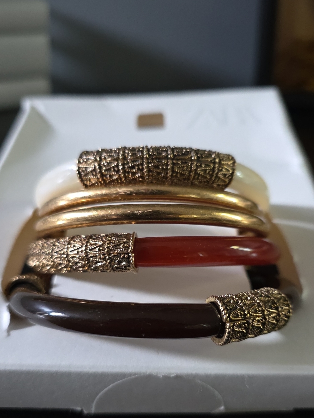 ZARA 5 Pack Assorted Rigid Bracelets Statement Bangle Set - Picture 6 of 16